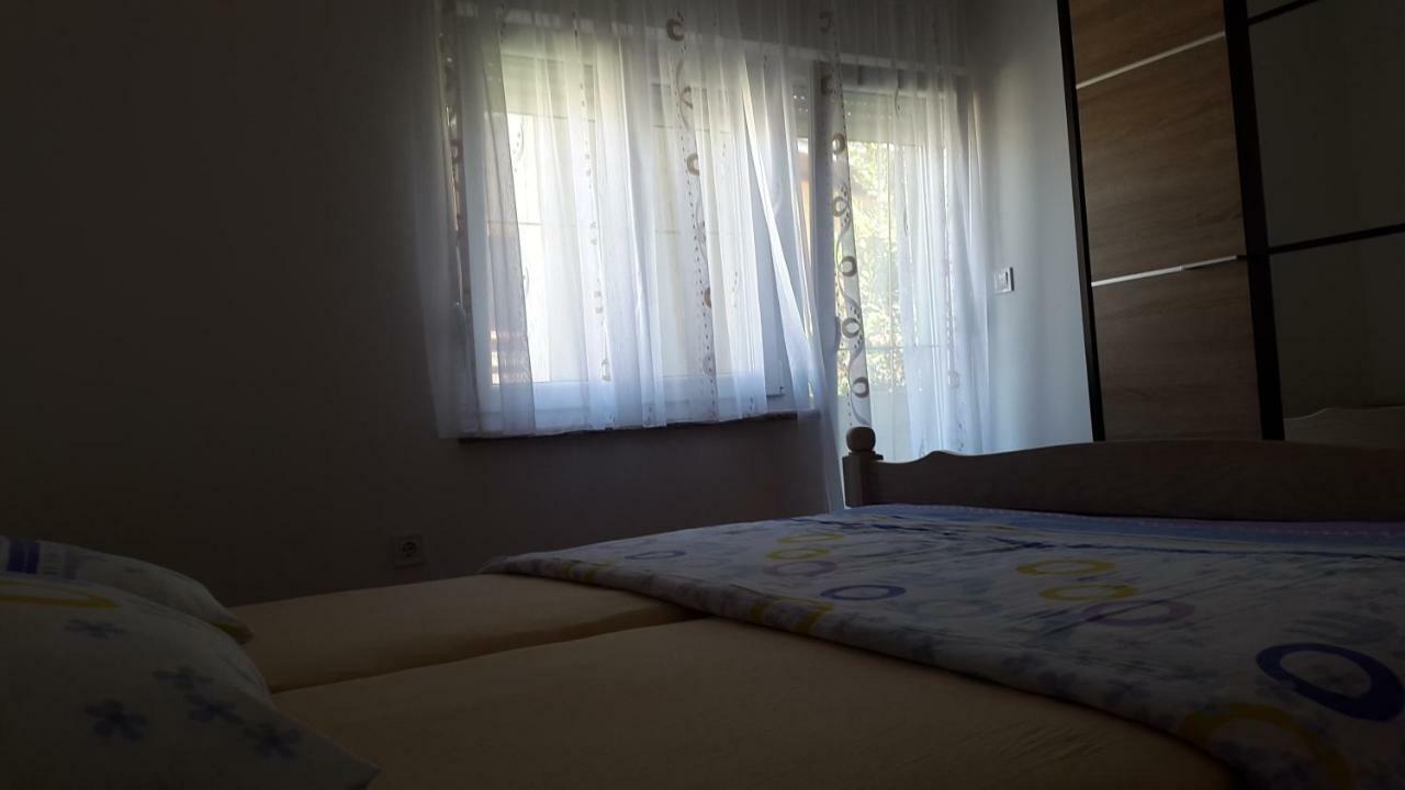 Apartmani Lamani Bibinje Exterior foto